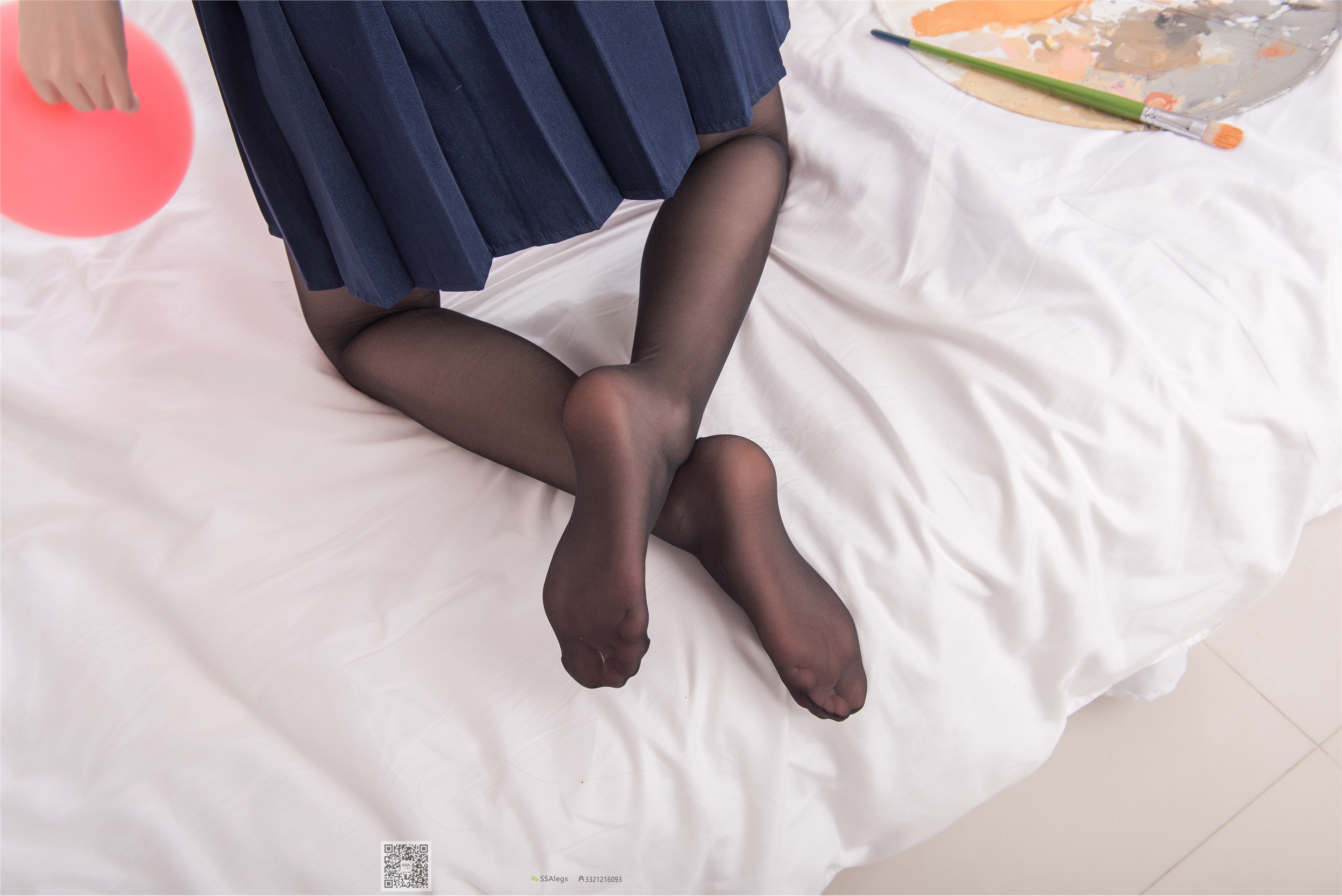 SSA丝社 NO.023 琪琪 笑容治愈女神琪琪的黑色开档丝袜